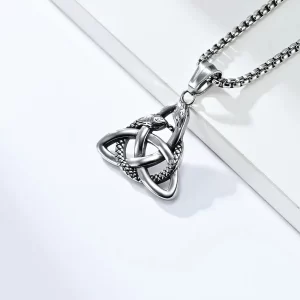 ¡Uy! Collar Men Cross